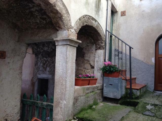 Il Borgo 19 Lägenhet Scapoli Exteriör bild